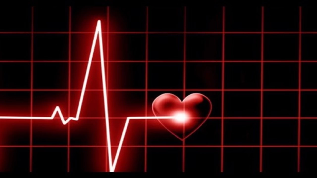 عکس های تاتو ضربان قلب