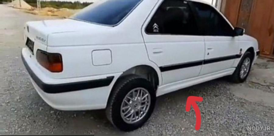 ژست عکس با ماشین پژو پارس - عکس نودی ژست عکس با ماشین پژو پارس - عکس نودی