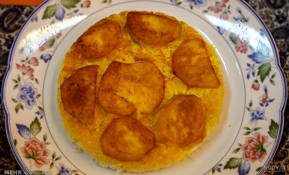 یه انتخاب درجه یک با تمام سلایق و ذائقه ها 😋😍, ادرس قم خیابان دورشهر بین  کوچه ۳ و ۵ , #رستوران#صبحانه#ناهار#شام