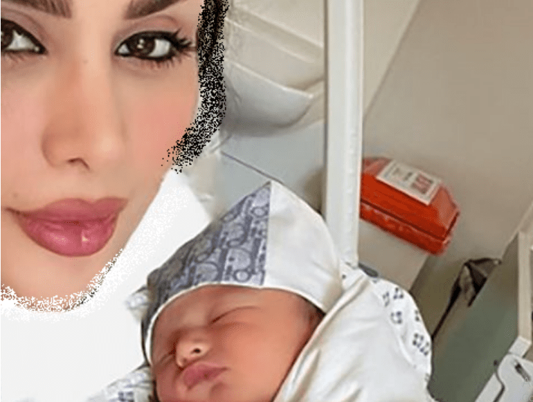 عکس های دنیا جهانبخت و پسرش با لباس های ست و بسیار شیک