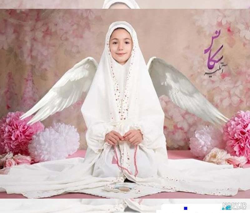 ژست عکس با کتاب ژست عکس با کتاب