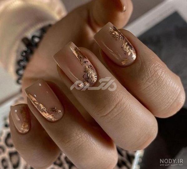 عکس طراحی ناخن با ورق طلا