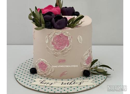 عکس کیک طلایی و مشکی عکس کیک طلایی و مشکی