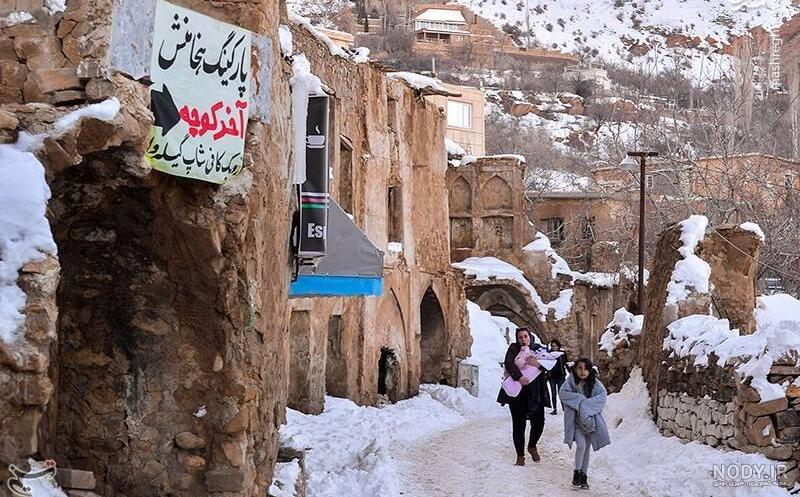 شگفتی شمعدانی ها در روستای زیبای پلکانی ماسوله