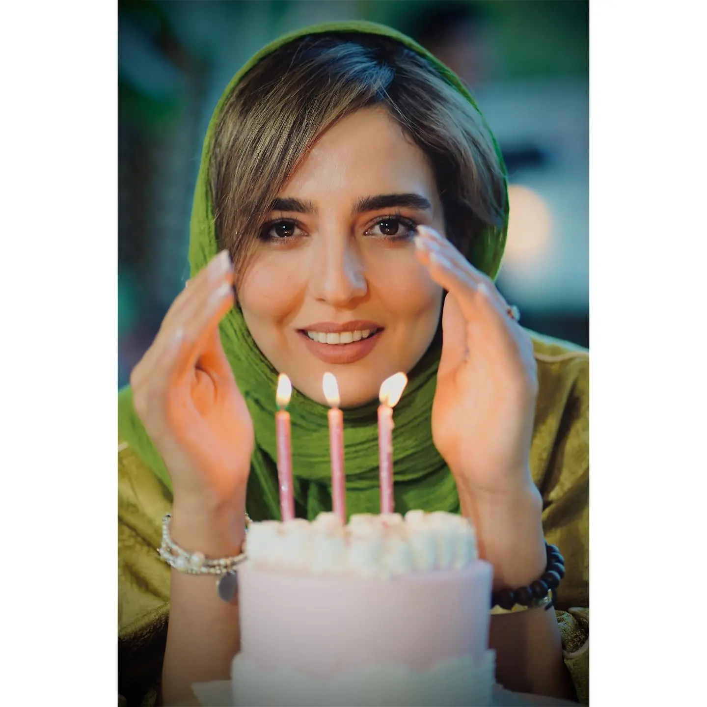 زیبایی طبیعی این دو خواهر سلبریتی | خواهر نرگس محمدی زیبا ترین ... زیبایی طبیعی این دو خواهر سلبریتی | خواهر نرگس محمدی زیبا ترین ...