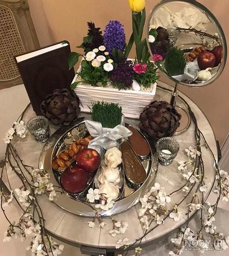 ایده تزیین سفره هفت سین با شیشه استوانه ای ساده، زیبا و لاکچری