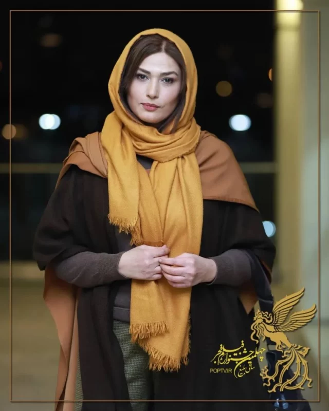 بیوگرافی و عکس های لادن مستوفی و همسرش