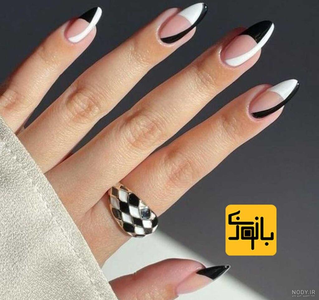 طرح ناخن سیاه و سفید ساده