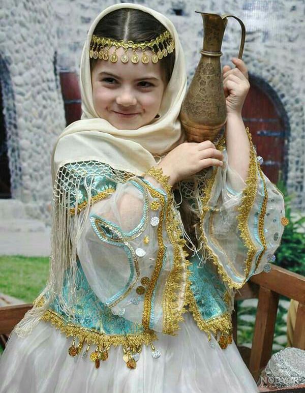 عکس لباس آذری زنانه