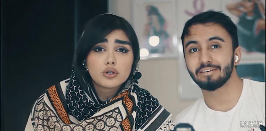 گاهی وقتا درد و دل با ی آدن‌غریبه بیشتر بهت لذت میده.., ., .,  @samasalari_fan
