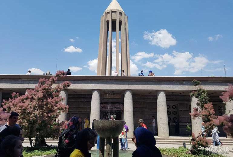 جاهای دیدنی همدان (آرامگاه‌ها، آثار تاریخی همدان و...) با عکس ...
