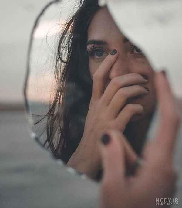 عکس دختر غمگین و تنها برای پروفایل های دخترانه