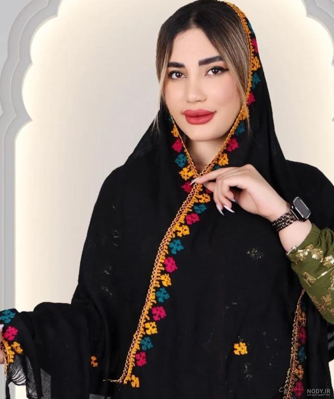 عکس شال و روسری زنانه عکس شال و روسری زنانه