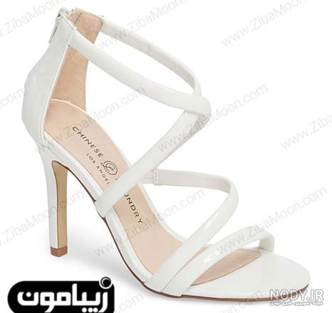 ژورنال لباس عروس 2018 با انواع کفش و صندل + عکس - زیبامون ژورنال لباس عروس 2018 با انواع کفش و صندل + عکس - زیبامون