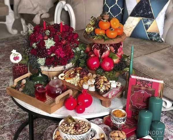 ایده تزیین سفره یلدا