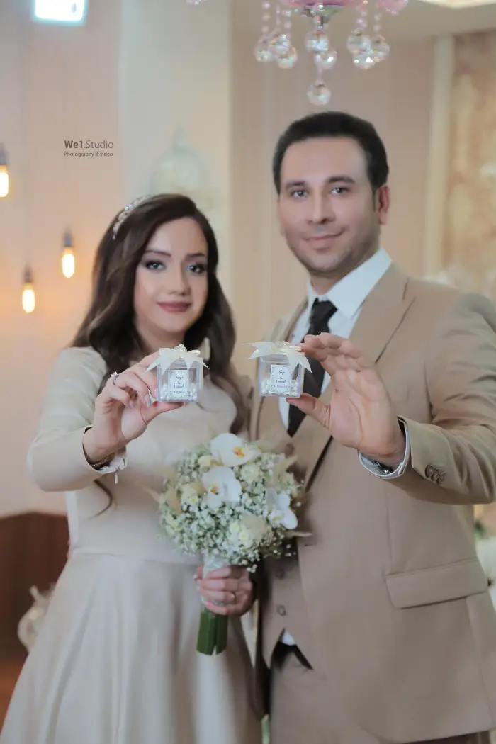 ژست عکس عقد محضری