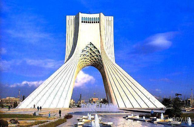 برج آزادی تهران | تصاویر ، تاریخچه و هر آنچه باید بدانید - هم اقلیم برج آزادی تهران | تصاویر ، تاریخچه و هر آنچه باید بدانید - هم اقلیم