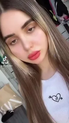 بگو ببینم من چه جوریم😍 - عکس ویسگون