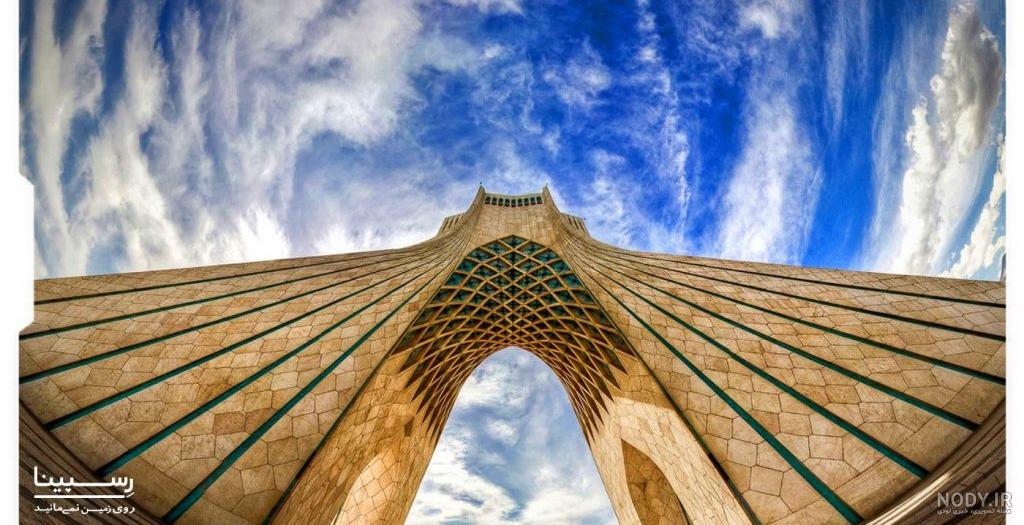 ترکیب عکس میدان آزادی تهران و خواننده معروف آمریکایی! ترکیب عکس میدان آزادی تهران و خواننده معروف آمریکایی!