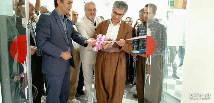ایرنا - غبار روبی مزار شهدای کامیاران با حضور استاندار کردستان ایرنا - غبار روبی مزار شهدای کامیاران با حضور استاندار کردستان