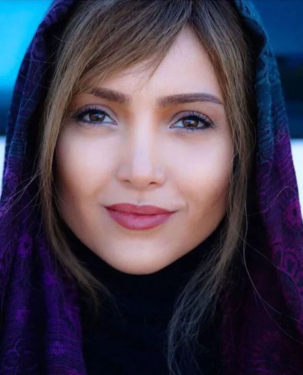 خاطره اسدی | زندگینامه کامل و عکس های “خاطره اسدی”