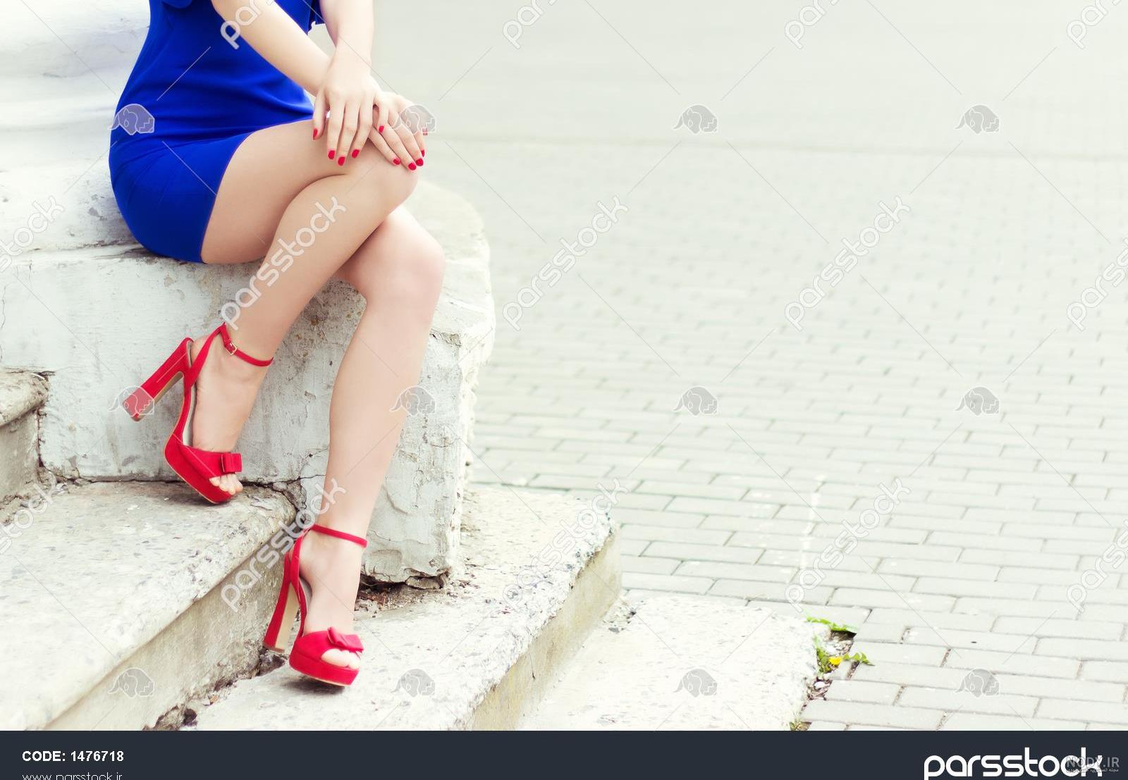 عکس دختر با کفش پاشنه دار عکس دختر با کفش پاشنه دار