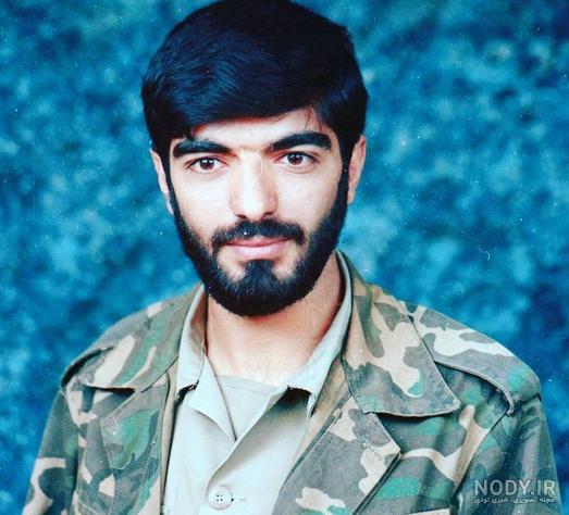 سردار رادان به مقام شهید سلیمانی ادای احترام کرد+تصاویر - تسنیم سردار رادان به مقام شهید سلیمانی ادای احترام کرد+تصاویر - تسنیم