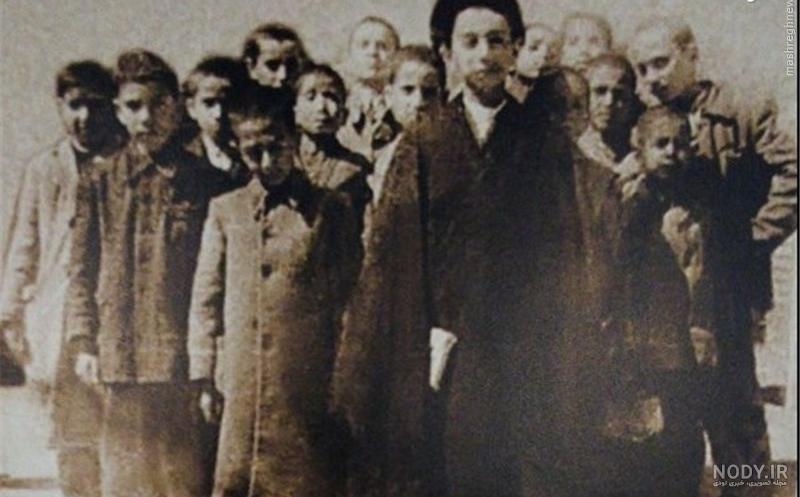 عکس حاج قاسم با چفیه بر سر - عکس نودی