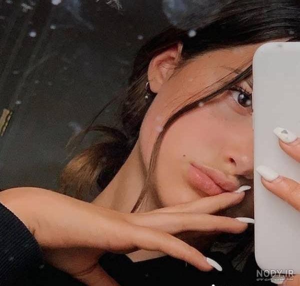ژست عکس سلفی با ایده های جالب و زیبا