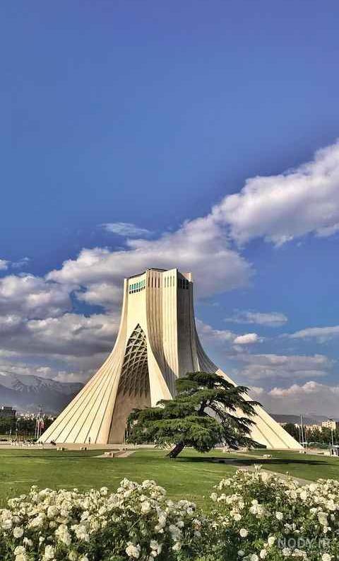 عکس برج آزادی از بالا