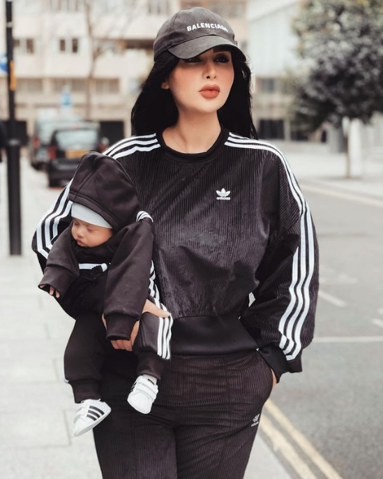 عکس جدید دنیا جهانبخت در اینستاگرام