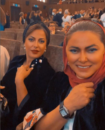 عکس طناز طباطبایی و خواهرش بهنوش - عکس نودی