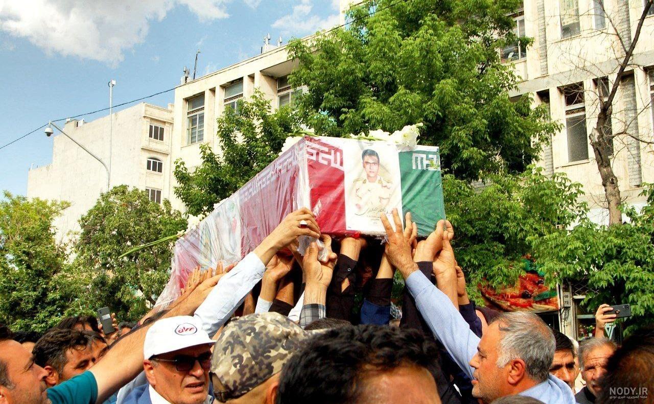 تشییع سه شهید دهه هشتادی حادثه تروریستی سراوان در مشهد - ایسنا تشییع سه شهید دهه هشتادی حادثه تروریستی سراوان در مشهد - ایسنا
