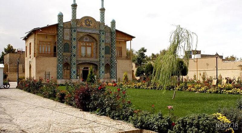 خبرگزاری میراث آریا - خودنمایی لاله‌های واژگون در دشت‌های گرمه خراسان شمالی