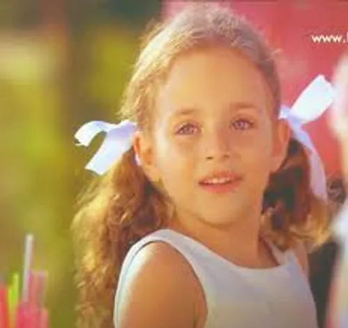نسا ملیس (بازیگر نقش دنیز در سریال روزی روزگاری) - عکس ویسگون