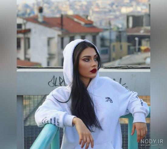 دختربچه و پسربچه فوق العاده بامزه و خوشتیپ