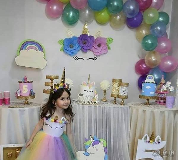 عکس اسب تک شاخ پسرانه عکس اسب تک شاخ پسرانه