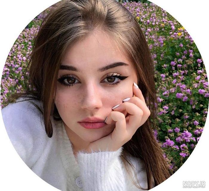 عکس دختر خوشگل برای پروفایل خارجی