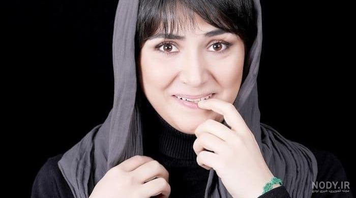 مدل لباس باران خواننده