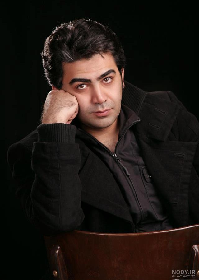 گردنبند و گوشواره با نگین زمرد سبز gardanband ba negin zomorod گردنبند و گوشواره با نگین زمرد سبز gardanband ba negin zomorod