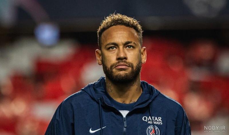 عکس نیمار و همسرش در استخر