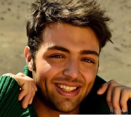 también Generador Seis poses para fotos hombres selfies realidad estar ... también Generador Seis poses para fotos hombres selfies realidad estar ...