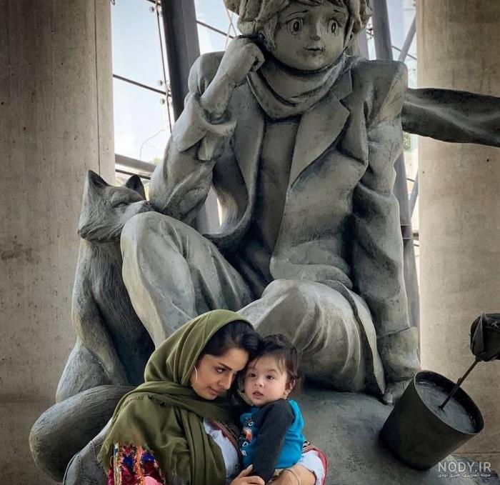 عکس جدید از خانواده بنیامین بهادری عکس جدید از خانواده بنیامین بهادری