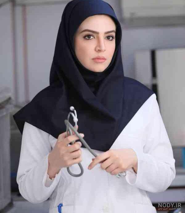 عکس خانم دکتر شیک برای پروفایل
