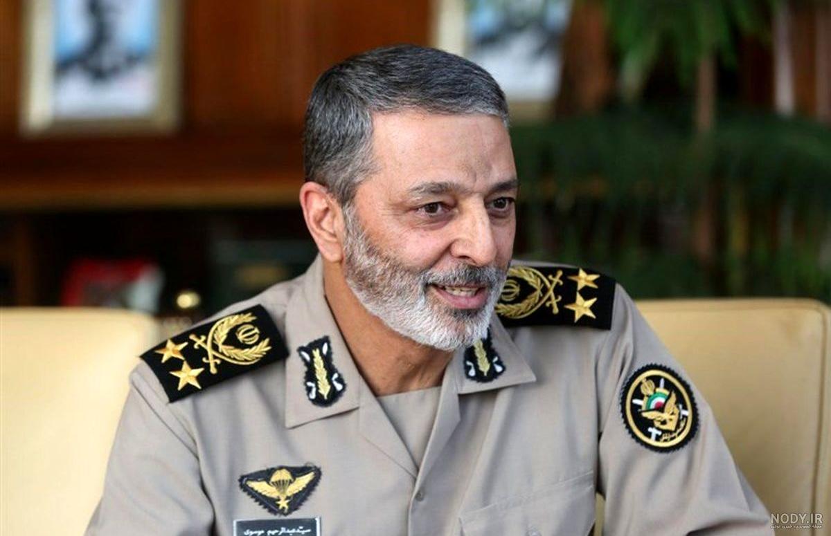 تصاویر/ دیدار فرمانده نیروی هوافضای سپاه با فرمانده کل ارتش تصاویر/ دیدار فرمانده نیروی هوافضای سپاه با فرمانده کل ارتش