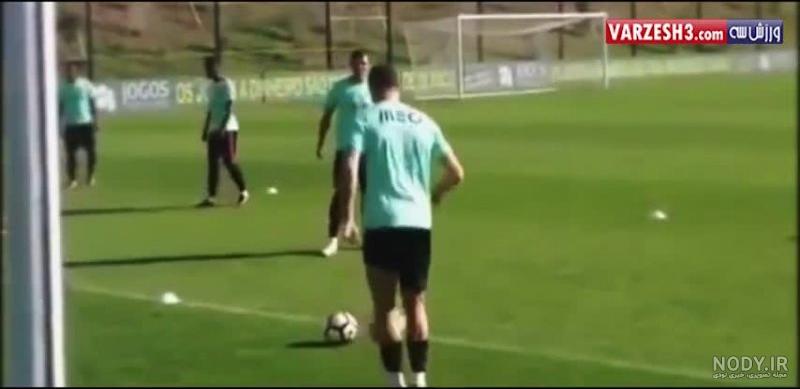رونالدو يتفوق على ميسي ومحمد صلاح بجائزة القدم الذهبية