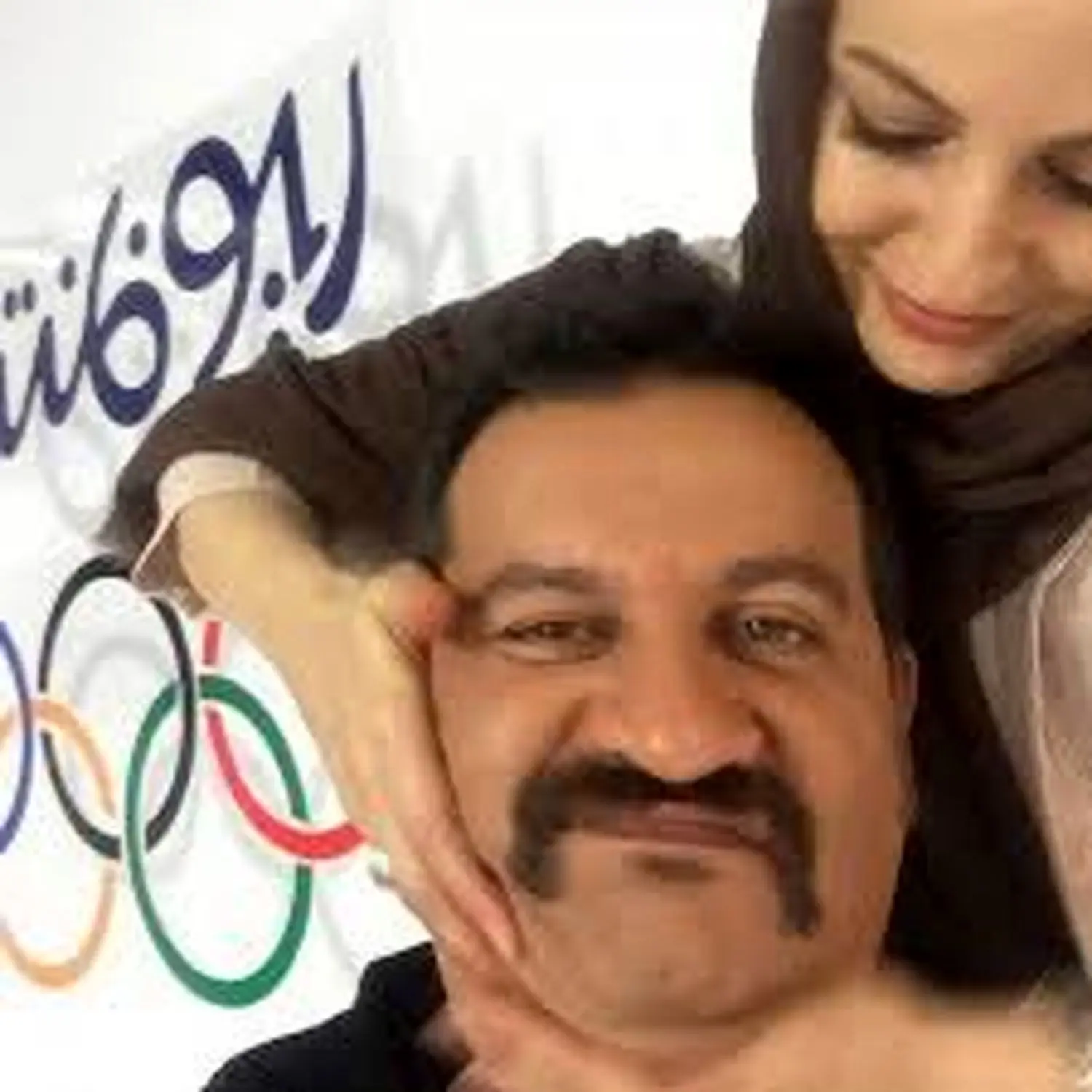 عکس/واکنش مهراب قاسم‌خانی به توئیت احمدی‌نژاد خطاب به مکرون