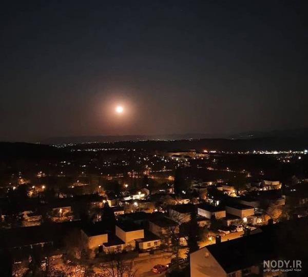 عکس ماه و ستاره ها در شب