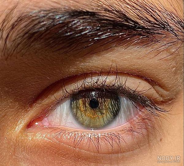 نمای نزدیک از چشم مرد 1176964