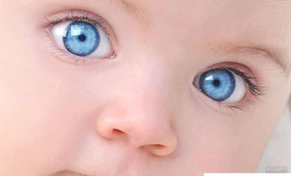 زن باردار چیکار کنه بچش چشماش رنگی بشه؟ | چی بخوریم بچه چشم رنگی بشه؟